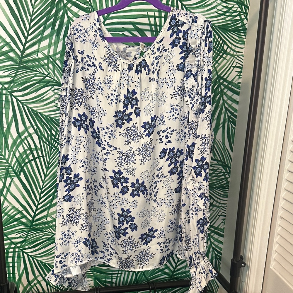 LOFT cornflower Blue Floral Blouse
